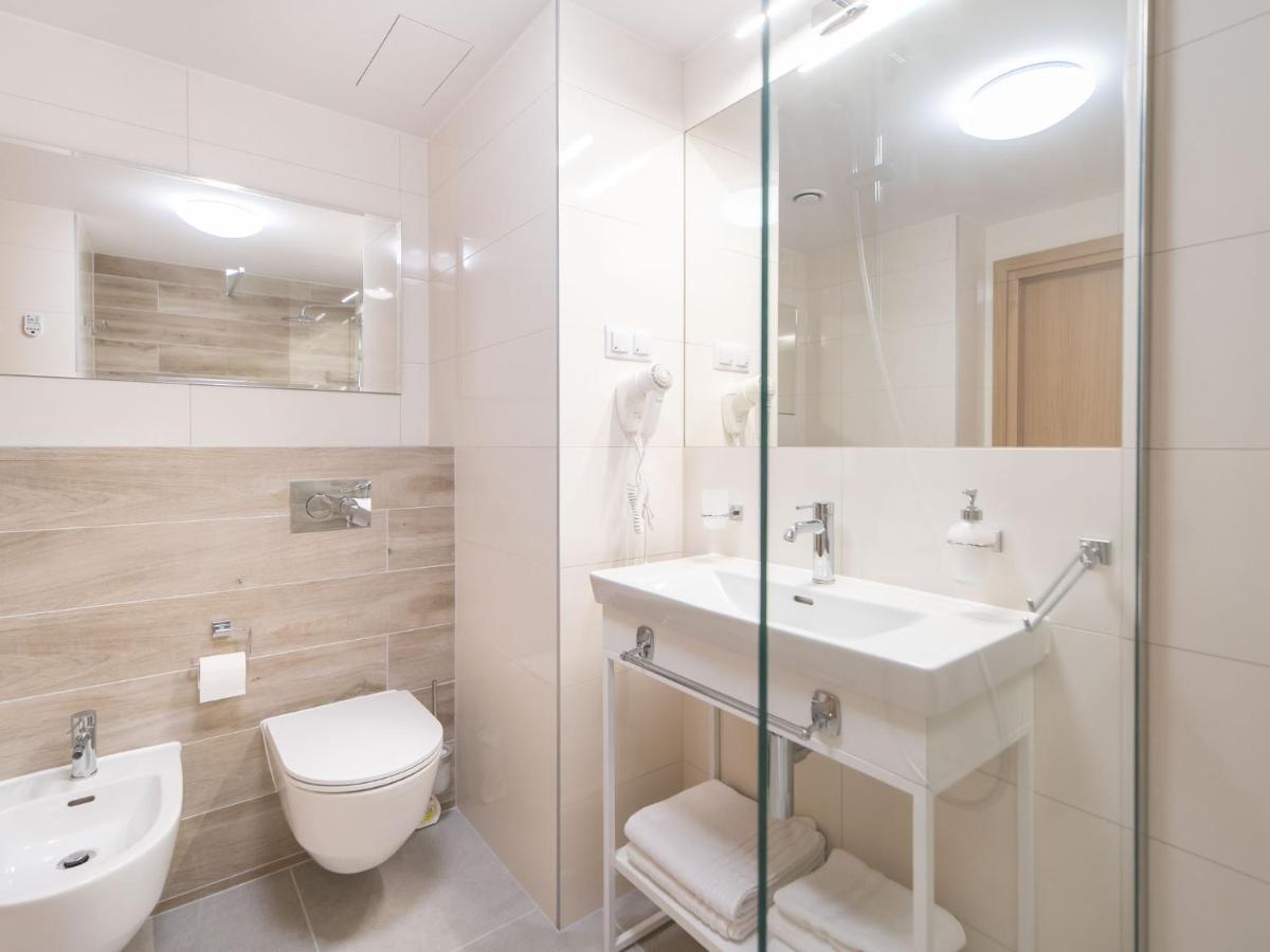 Apartament Seaside Park Kolobrzeg Przy Plazy Luaran gambar