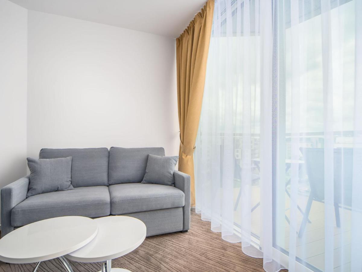 Apartament Seaside Park Kolobrzeg Przy Plazy Luaran gambar